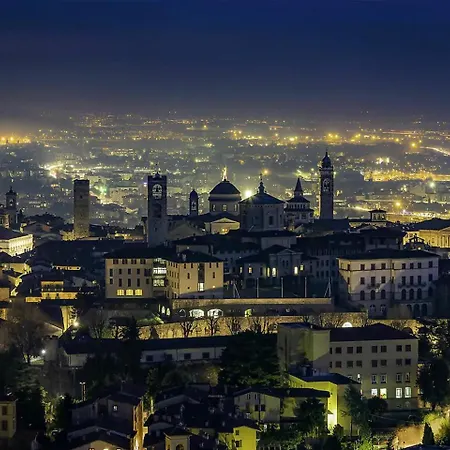 Apartment Porta Nuova - Ai Mille - 6 *